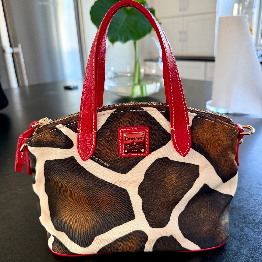 Vintage Dooney & Bourke Red and Brown Giraffe Print Hand Bag